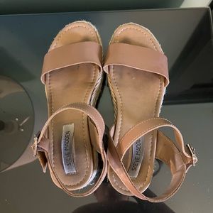 Steve Madden Brown Wedges